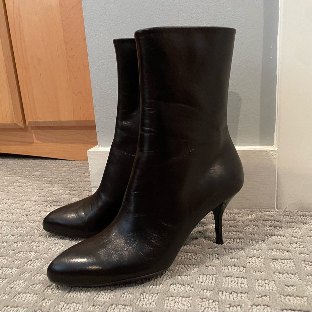 Gucci Black Heeled Boots Size 37 (6.5/7)